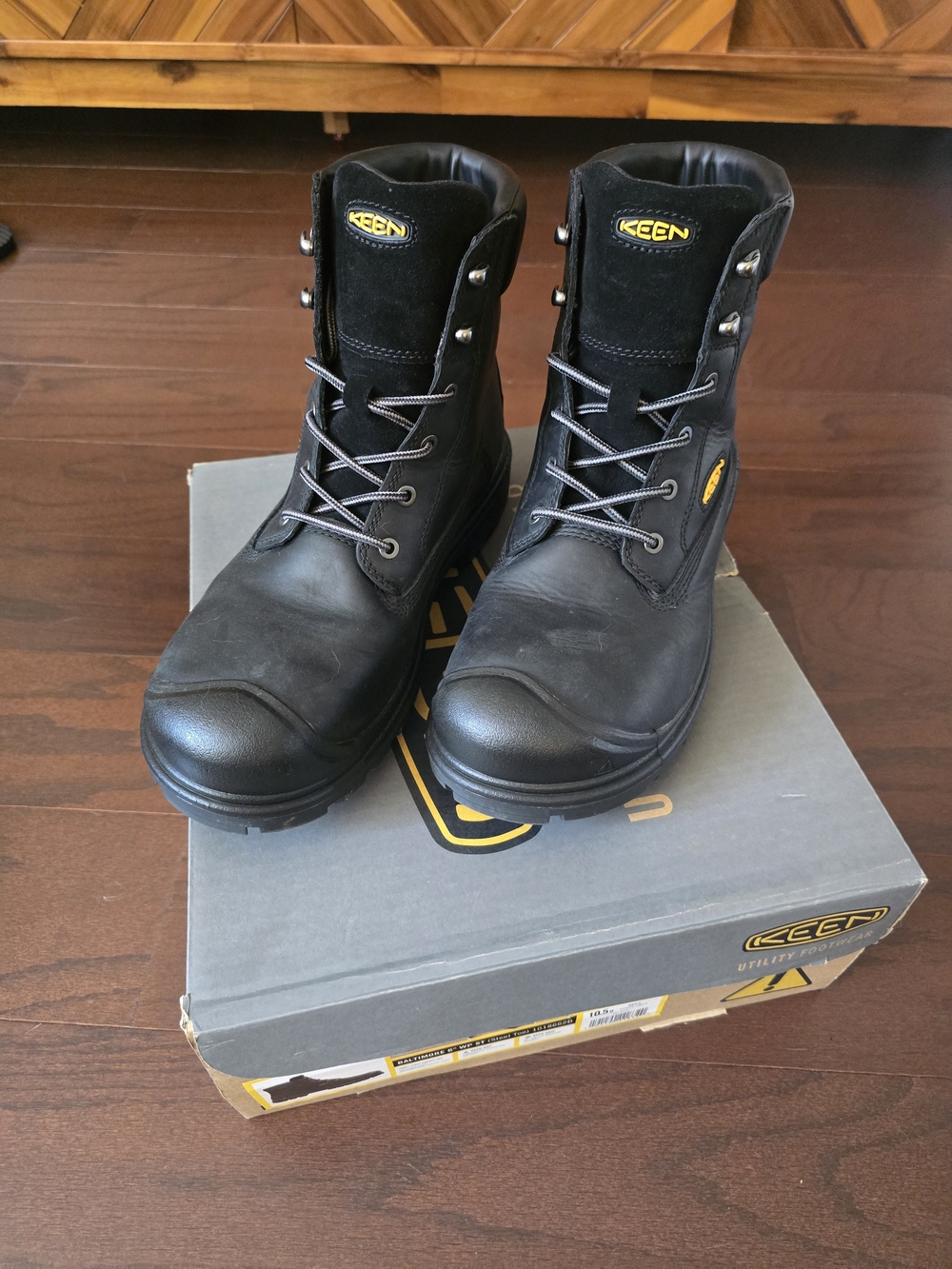 KEEN Baltimore 6 Men’s Black Work Boots - Protective Lace-Up Boots, Size 10.5